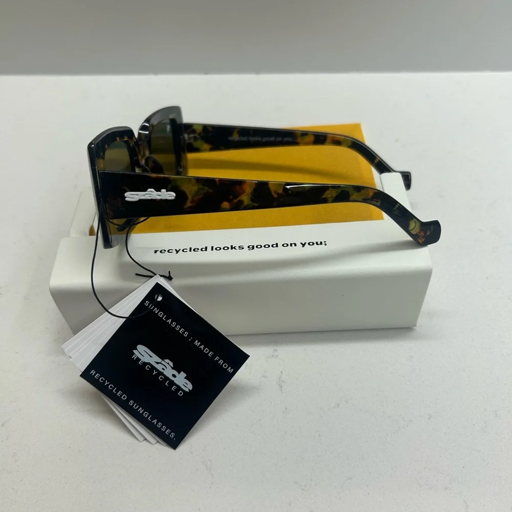 Szade‎ Rectangle Retro Sunglasses